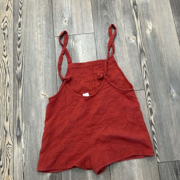 Xhilaration Textured Romper - Picture 3 of 6